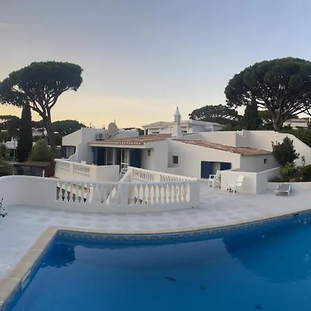 Royal Course Villa, فيلة فالي دو لوبو