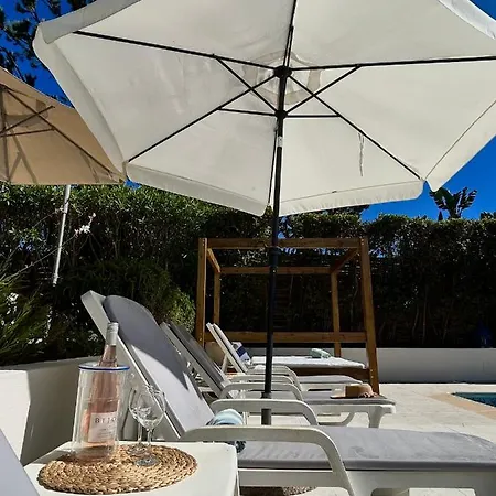 Royal Course Villa, * فالي دو لوبو