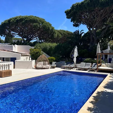 Royal Course Villa, ヴァーレ・ド・ローボ